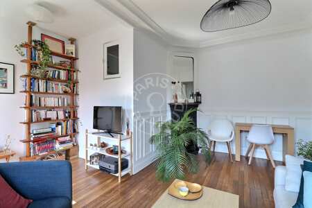 Salón Piso amueblado - 42m²  - 1 dormitorio - Canal Saint-Martin - París