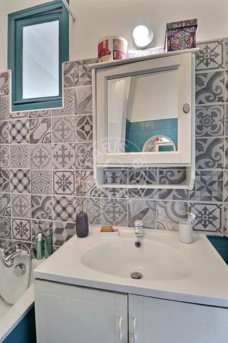 Baño Piso amueblado - 42m²  - 1 dormitorio - Canal Saint-Martin - París