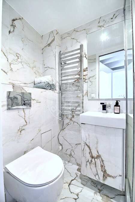 Bathroom Furnished studio alcove - 17m²  - Sacré-Cœur - Paris