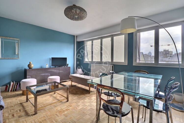 Living room - Furnished 2 bedrooms - Paris 75018 - 14850