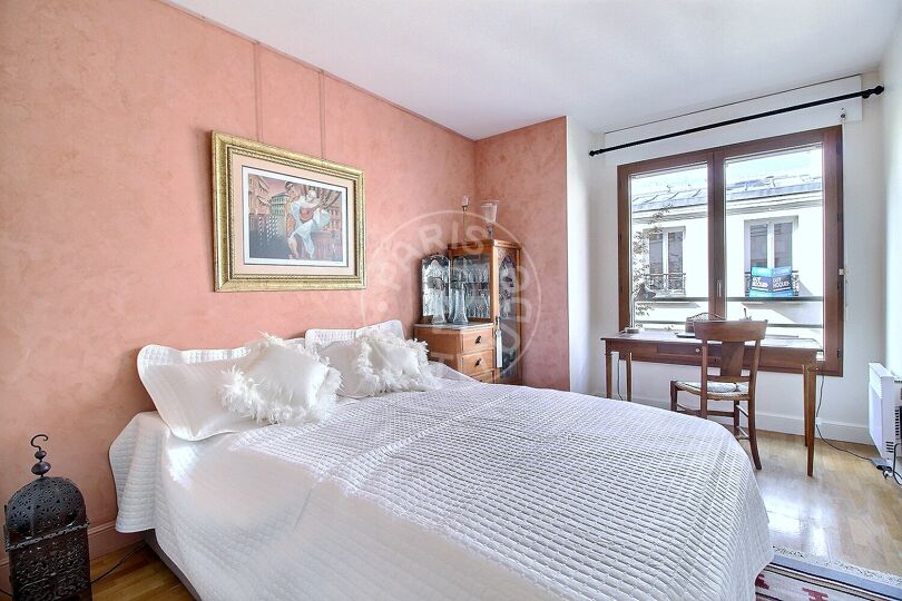 Furnished 3 bedrooms - Paris 75011 - 14859