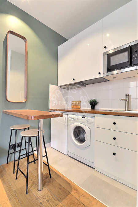 Cuisine Studio meublé - 19m²  - Wagram - Paris