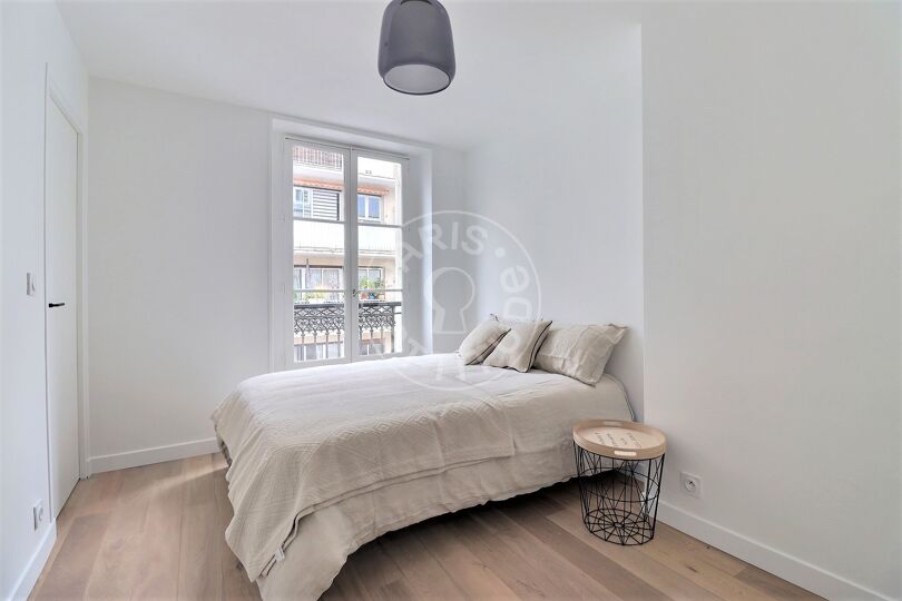 1 locale arredato - Parigi 75006 - 14890