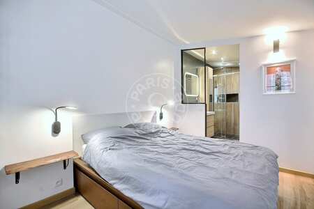 Bedroom Furnished duplex - 43m²  - 1 bedroom - Wagram - Paris