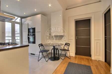 Entrada Apartamento mobilado - 66m²  - 2 quartos - Porte de Versailles - Paris