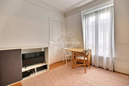 Sala Apartamento mobilado - 52m² - 2 quartos - Montmartre / Place des Abbesses - Paris