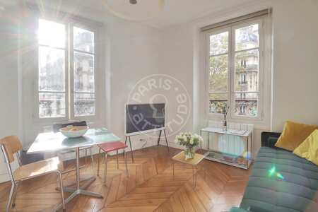 Wohnzimmer Möblierte wohnung - 31m²  - 1 Zimmer - Poissonnière - Paris