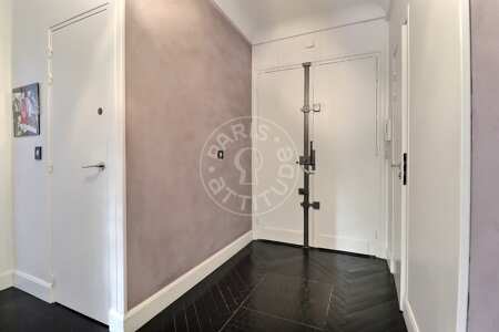 Entrance Furnished apartment - 125m² - 3 bedrooms - Bastille - Paris