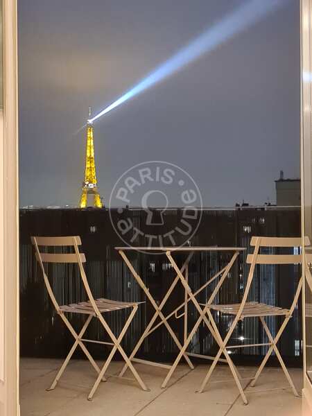 Terrace Furnished apartment - 32m²  - 1 bedroom - Ecole Militaire / Unesco / Duroc - Paris