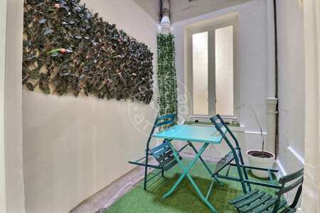 Terraza Piso amueblado - 70m²  - 2 dormitorios - Saint-Lazare - París