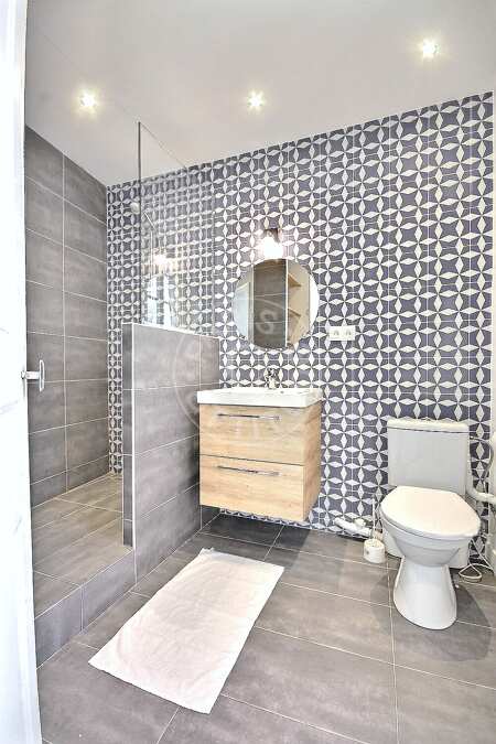 Badezimmer Möblierte wohnung - 32m²  - 1 Zimmer - Jules Joffrin - Mairie du 18ème - Paris