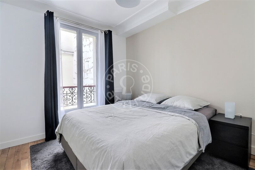1 locale arredato - Parigi 75018 - 14955