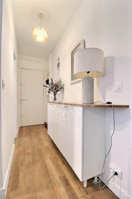 Eingangsbereich Möblierte wohnung - 36m²  - 1 Zimmer - Nation - Paris