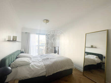 Quarto Apartamento mobilado - 74m²  - 2 quartos - Montmartre / Place des Abbesses - Paris