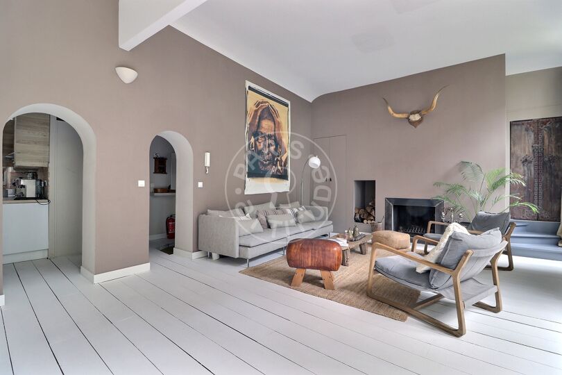 Furnished 5 bedrooms and more - Paris 75004 - 14980