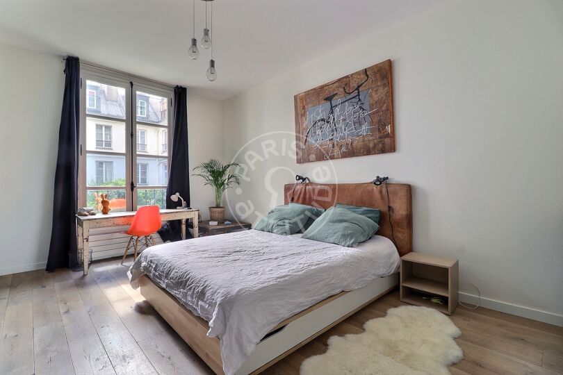 Furnished 5 bedrooms and more - Paris 75004 - 14980