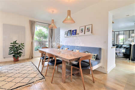 Salle à manger Duplex meublé - 170m²  - 2 chambres - Saint-Paul - Paris