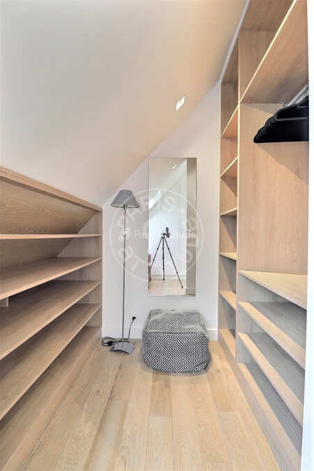 Dressing Duplex meublé - 170m²  - 2 chambres - Saint-Paul - Paris