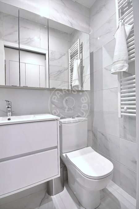 Salle de bain Studio alcove meublé - 27m²  - Motte-Piquet Grenelle - Paris
