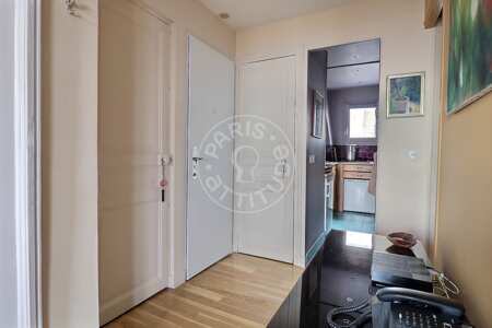 Entrée Appartement meublé - 50m²  - 1 chambre - Sacré-Cœur - Paris