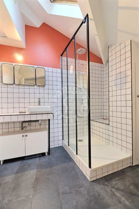 Casa de banho Duplex mobilado - 78m²  - 2 quartos - Reuilly-Diderot - Paris