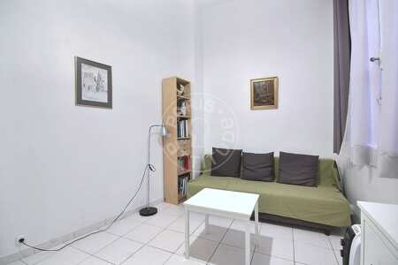 Living room Furnished studio alcove - 24m²  - Latin / Saint-Michel - Paris