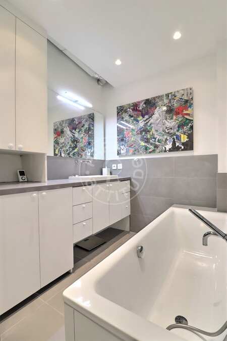 Badezimmer Möblierte wohnung - 78m²  - 2 Zimmer - Temple - Paris