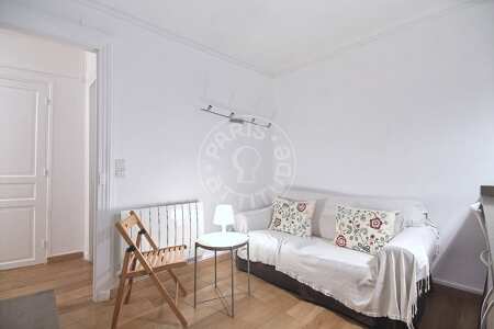 Salotto Monolocale arredato - 33m²  - Jules Joffrin - Mairie du 18ème - Parigi