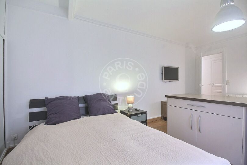 Monolocale arredato - Parigi 75018 - 15006