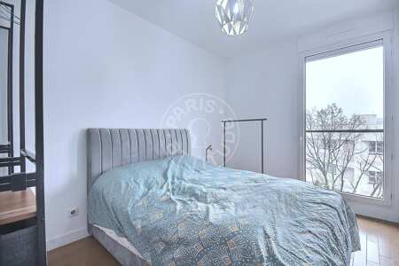 Bedroom Furnished apartment - 44m²  - 1 bedroom - Issy-les-Moulineaux