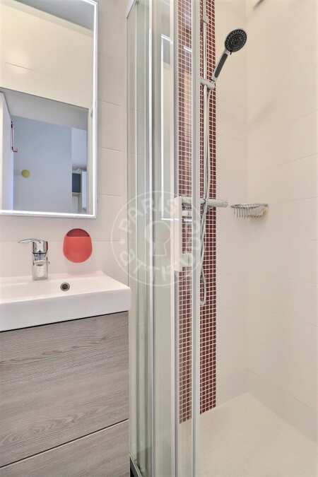 Badezimmer Möblierte studio - 17m²  - Motte-Piquet Grenelle - Paris