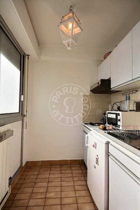 Cuisine Studio meublé - 30m²  - Jardin du Luxembourg - Paris