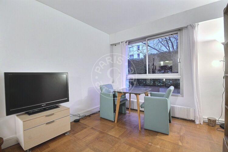Salon - Studio meublé - Paris 75008 - 15020