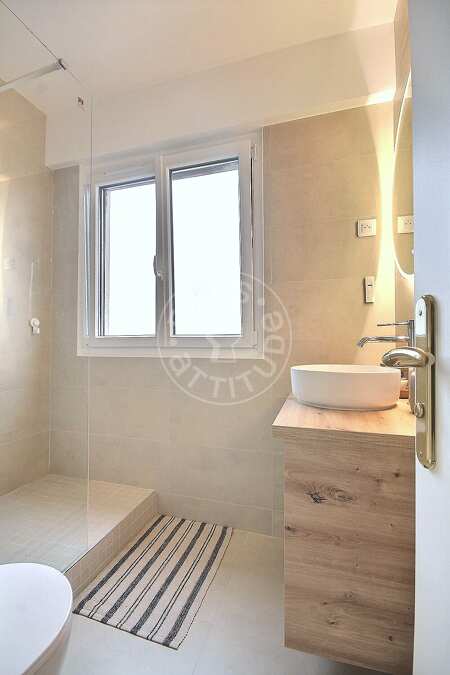 Badezimmer Möblierte wohnung - 39m²  - 1 Zimmer - Jules Joffrin - Mairie du 18ème - Paris