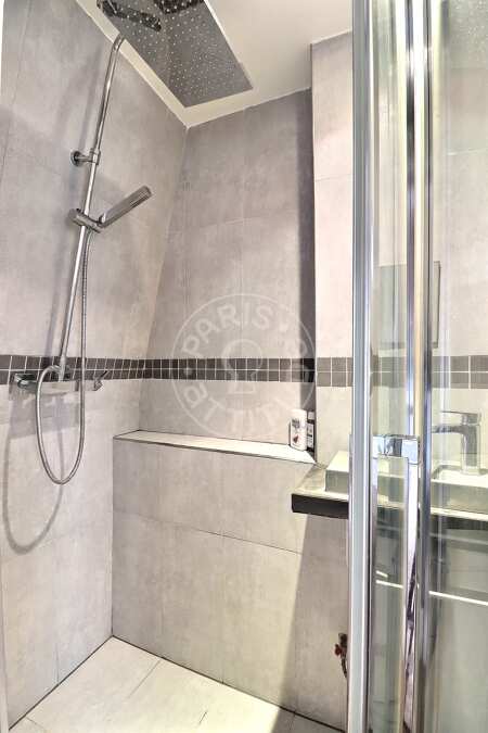 Badezimmer Möblierte wohnung - 33m²  - 1 Zimmer - Poissonnière - Paris