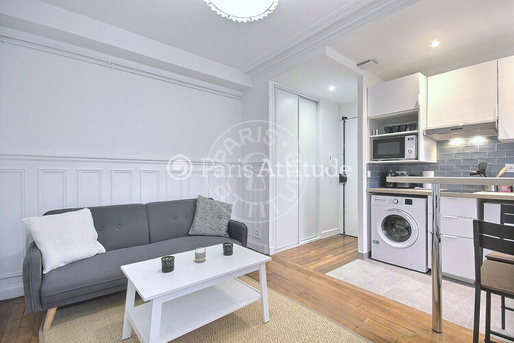 Living room - Furnished 1 bedroom - Paris 75018 - 15058