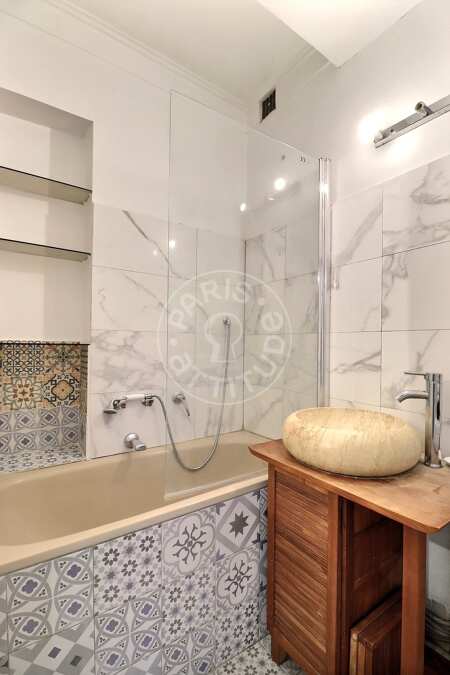 Casa de banho Apartamento mobilado - 59m²  - 2 quartos - Auteuil - Paris