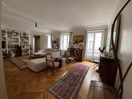 Living room Furnished apartment - 135m²  - 2 bedrooms - Moulin Rouge / Pigalle - Paris