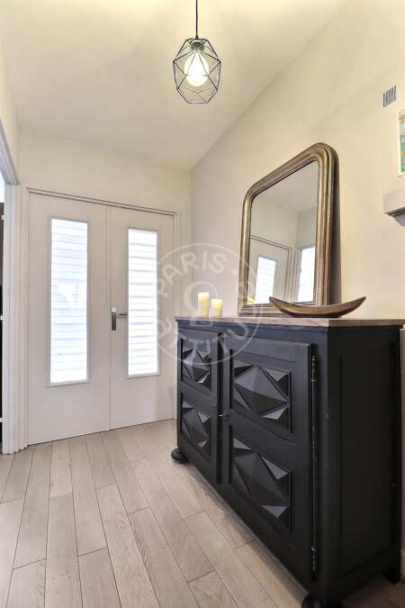 Entrance Furnished apartment - 62m²  - 2 bedrooms - Place des Fêtes - Paris
