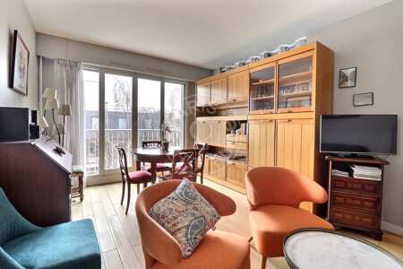 Living room Furnished apartment - 62m²  - 2 bedrooms - Place des Fêtes - Paris