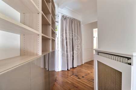 Entrée Appartement meublé - 125m² - 4 chambres - Buttes-Chaumont - Paris