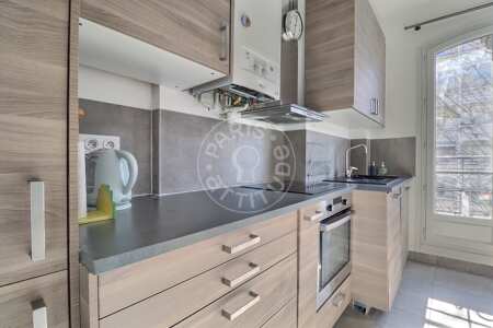 Cuisine Appartement meublé - 125m² - 4 chambres - Buttes-Chaumont - Paris