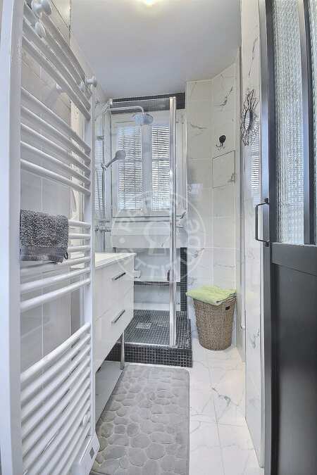 Baño Estudio con alcoba amueblado - 39m²  - Montsouris - París