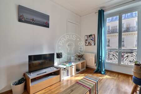 Living room Furnished apartment - 29m²  - 1 bedroom - Gare de l'Est / Gare du Nord - Paris