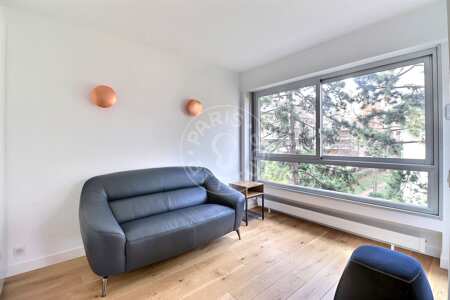 Other Furnished apartment - 85m²  - 2 bedrooms - Commerce - Paris