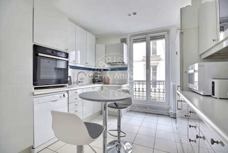 Cuisine Appartement meublé - 76m²  - 1 chambre - Nation - Paris