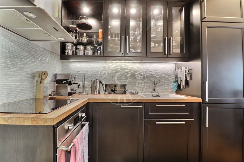 1 locale arredato - Parigi 75011 - 15149