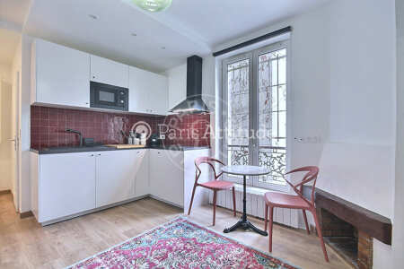 Living room Furnished studio - 20m²  - Oberkampf - Paris