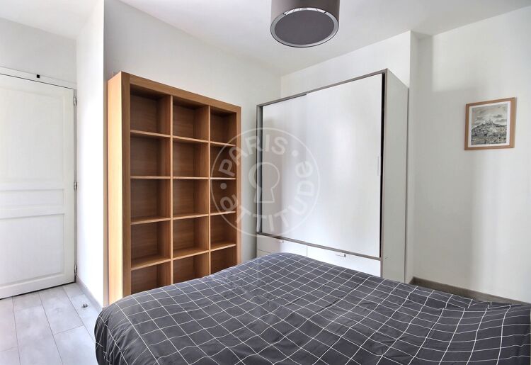 Camera da letto - 1 locale arredato - Parigi 75018 - 15154