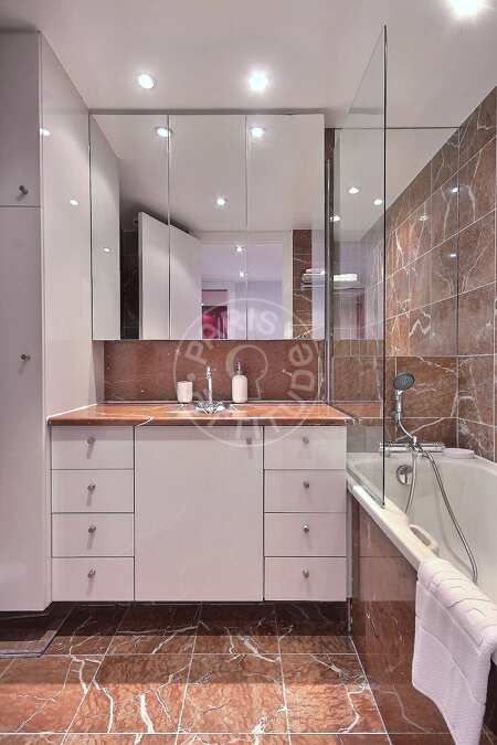 Badezimmer Möblierte wohnung - 41m²  - 1 Zimmer - Bir-Hakeim - Paris